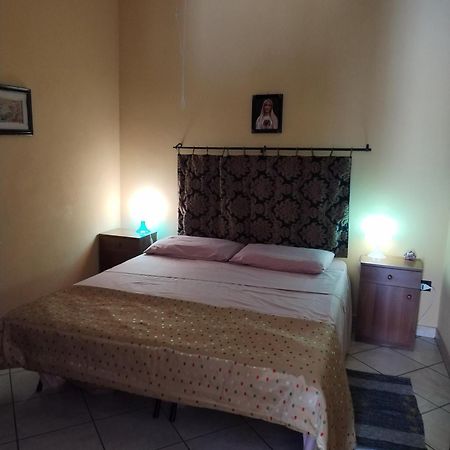 Lina House Apartment Giardini Naxos Luaran gambar